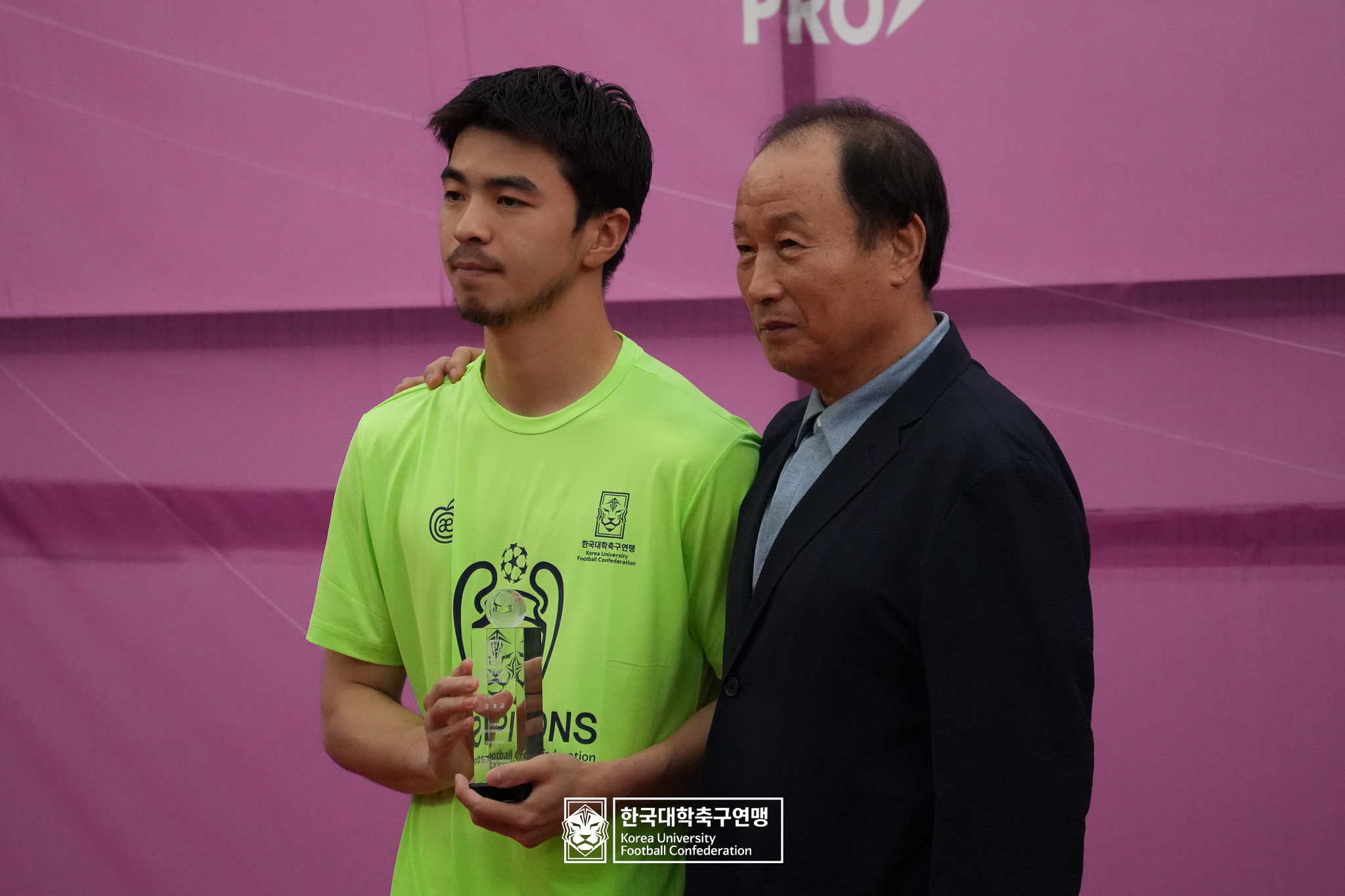 제62회 추계대학축구연맹전 태백산기 시상식 29