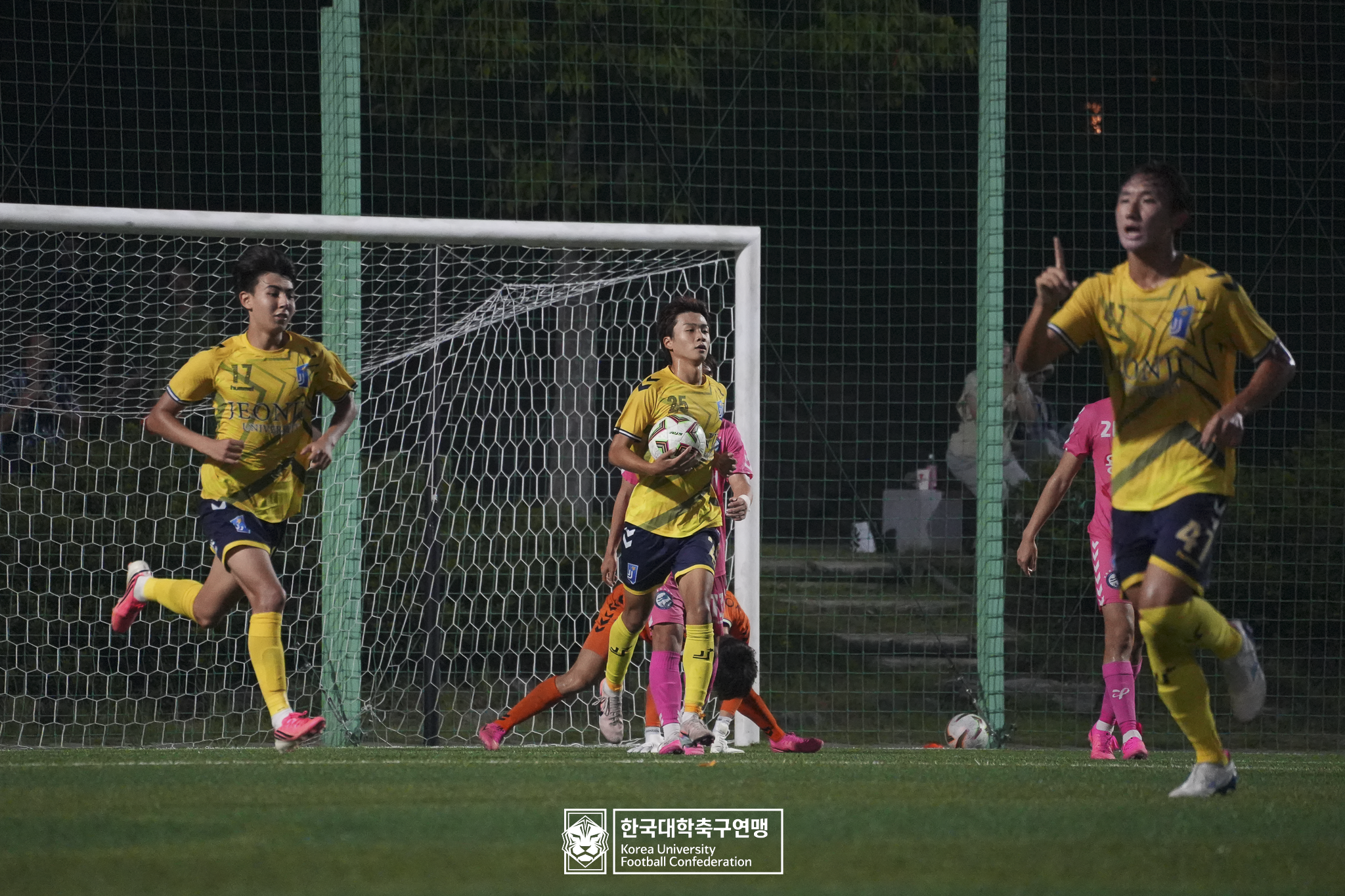 제21회 1·2학년 대학축구연맹전 죽죽장군기 8강 전주대 vs 용인대 48