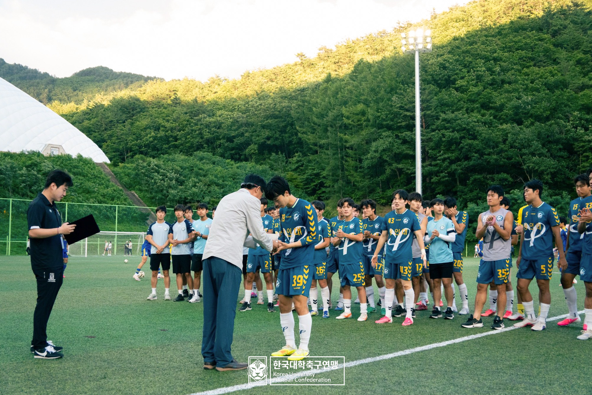 제62회 추계대학축구연맹전 백두대간기 시상식 41