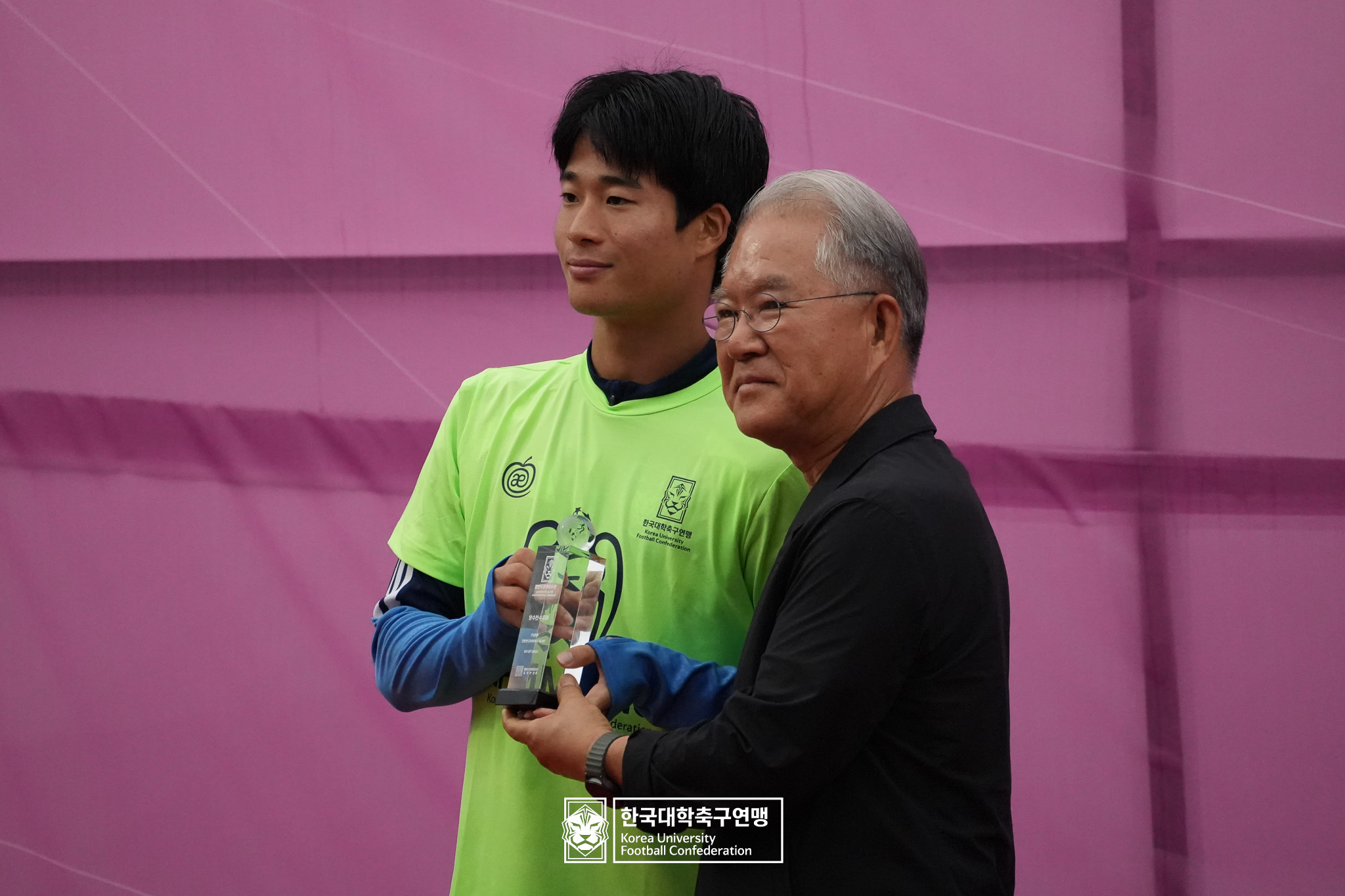 제62회 추계대학축구연맹전 태백산기 시상식 31