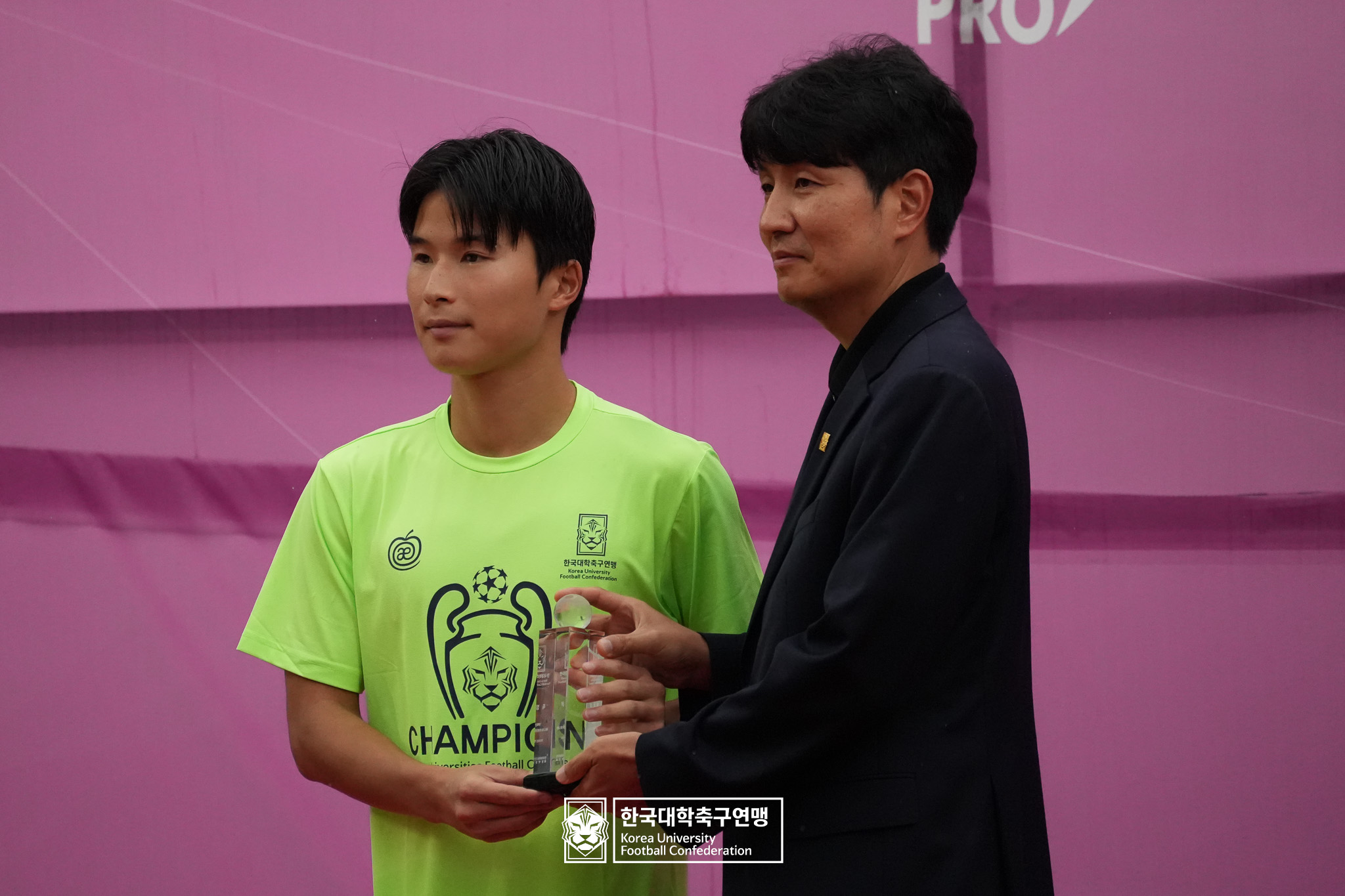 제62회 추계대학축구연맹전 태백산기 시상식 26
