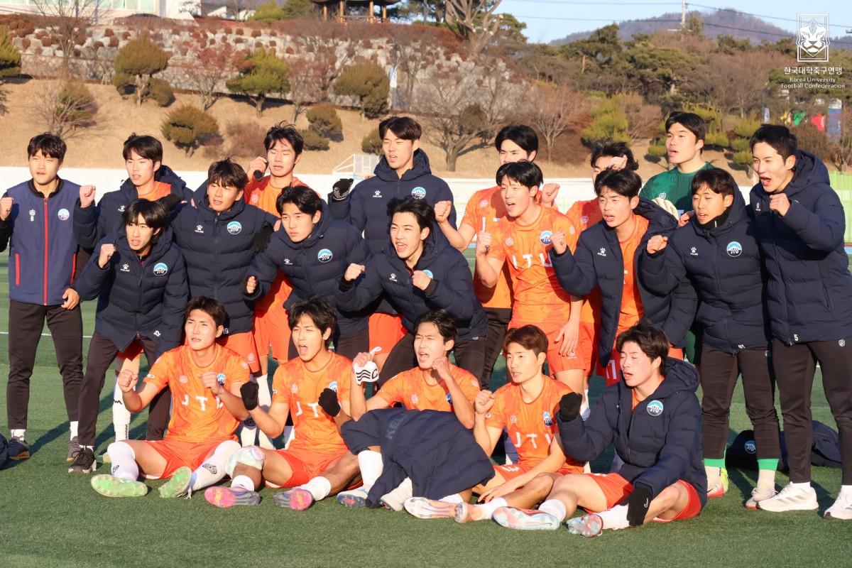 제22회 1,2학년대학축구대회 1일차 경기사진 25