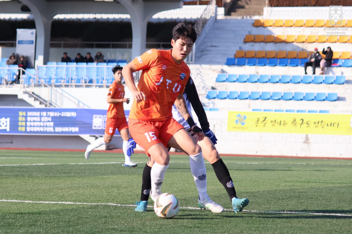 제22회 1,2학년대학축구대회 1일차 경기사진 31
