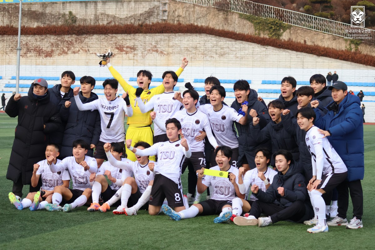 제22회 1,2학년대학축구대회 1일차 경기사진 43