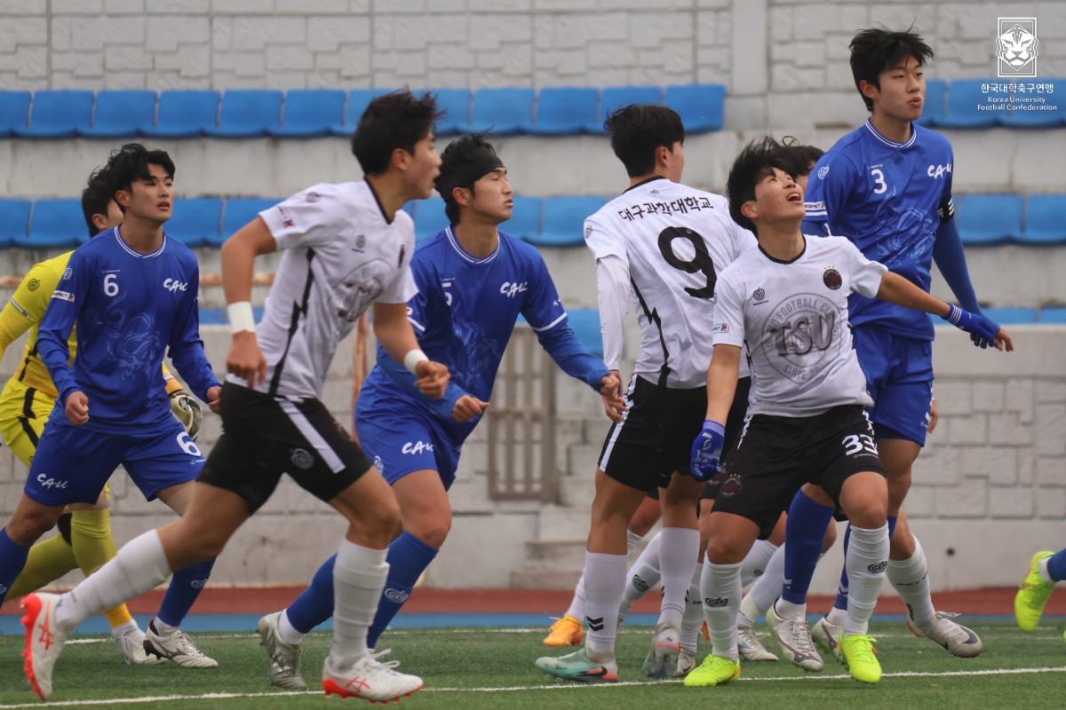 제22회 1,2학년대학축구대회 1일차 경기사진 50