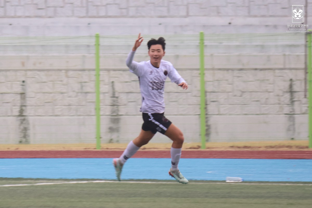 제22회 1,2학년대학축구대회 1일차 경기사진 57