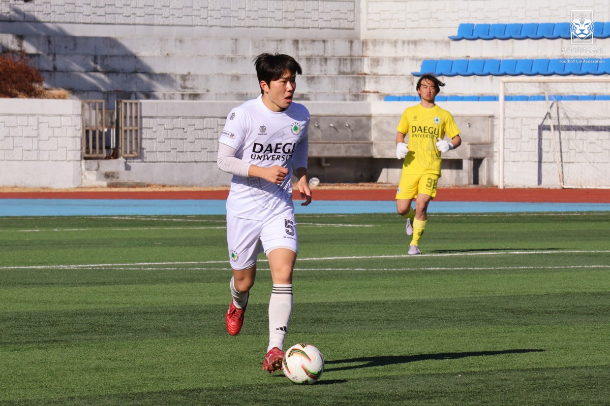 제22회 1,2학년대학축구대회 2일차 경기사진 16