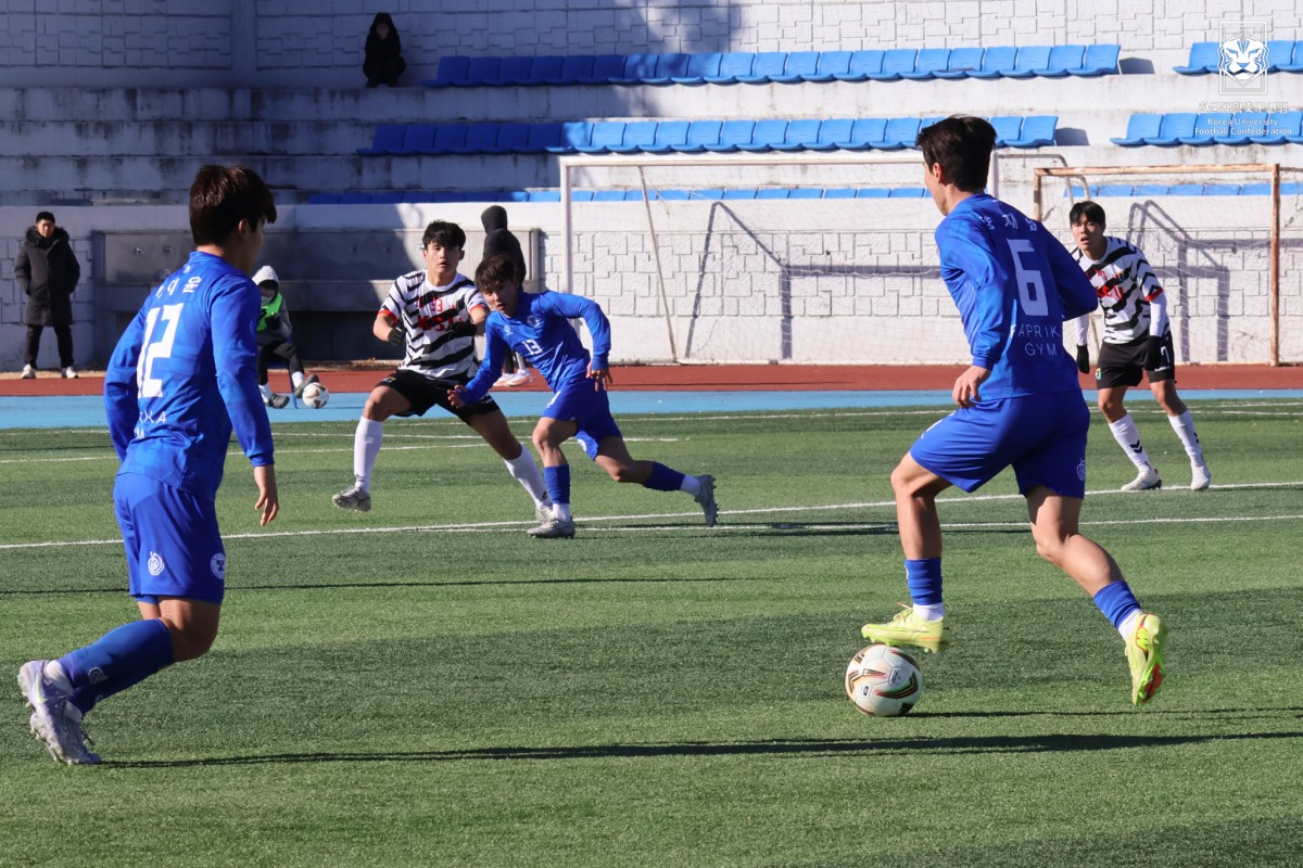 제22회 1,2학년대학축구대회 2일차 경기사진 27