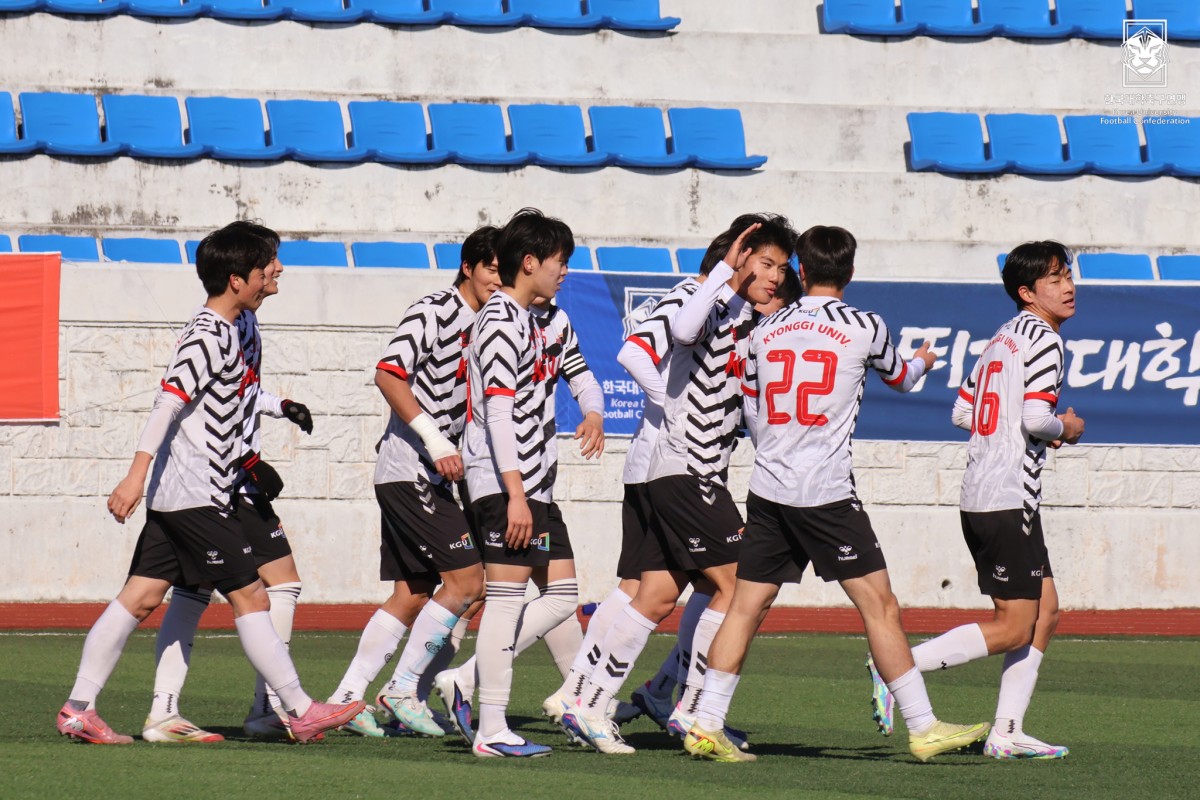 제22회 1,2학년대학축구대회 2일차 경기사진 32