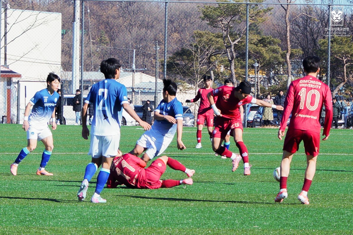 제22회 1,2학년대학축구대회 2일차 경기사진 43