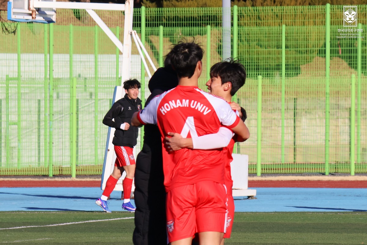 제22회 1,2학년대학축구대회 2일차 경기사진 55