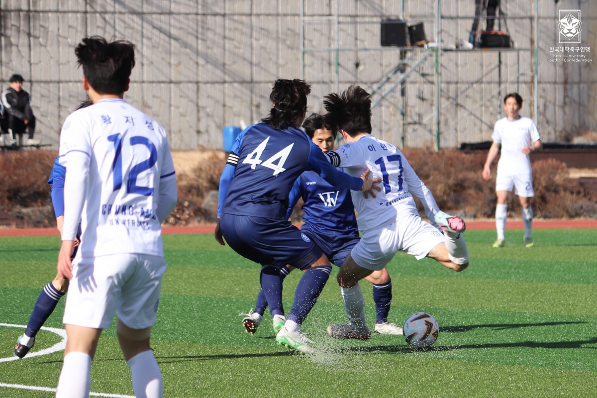 제22회 1,2학년대학축구대회 3일차 경기사진 11