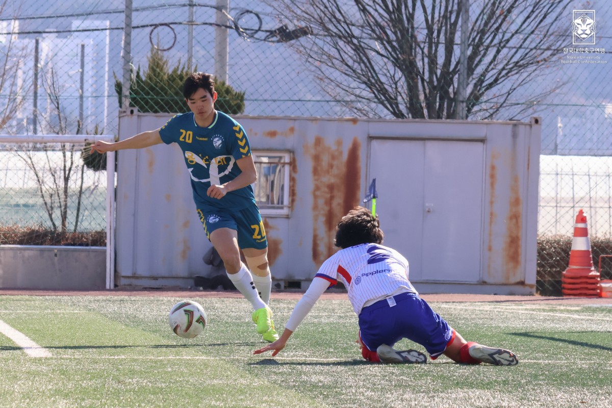 제22회 1,2학년대학축구대회 3일차 경기사진 38