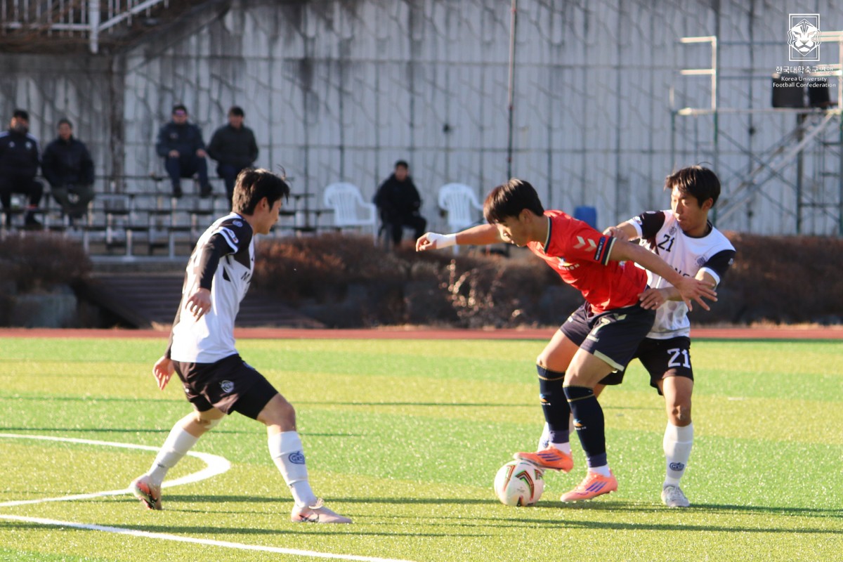 제22회 1,2학년대학축구대회 3일차 경기사진 53
