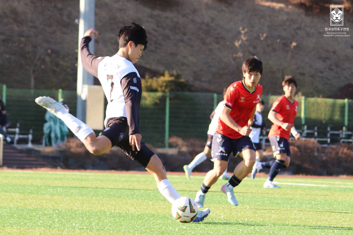 제22회 1,2학년대학축구대회 3일차 경기사진 54