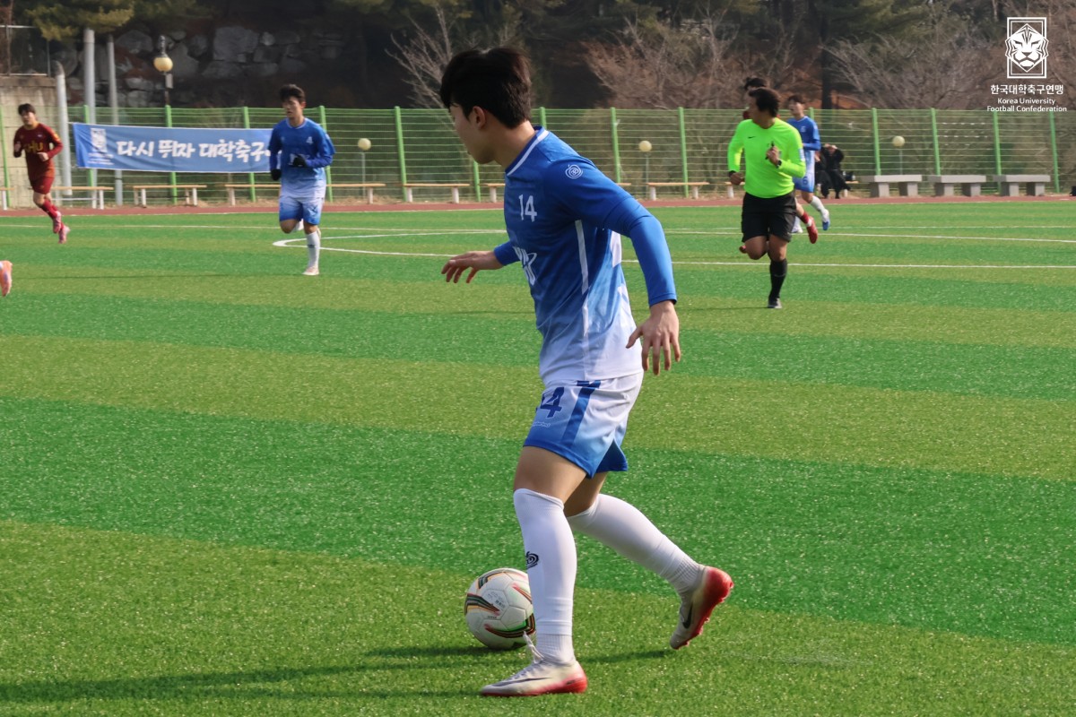 제22회 1,2학년대학축구대회 8강 단국대-경희대 13