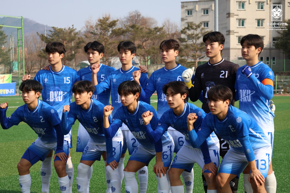 제22회 1,2학년대학축구대회 8강 단국대-경희대 18