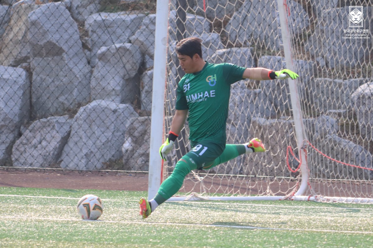 제22회 1,2학년대학축구대회 8강 김해대-중앙대 20