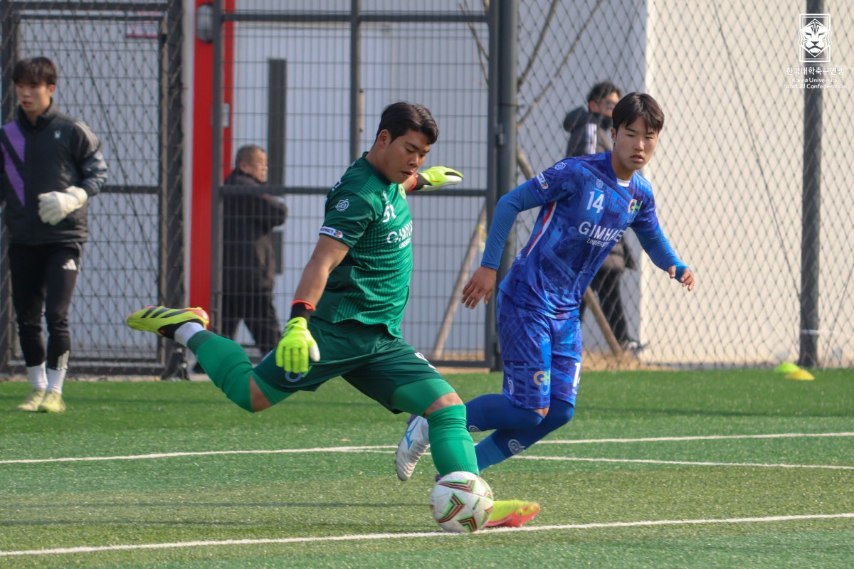 제22회 1,2학년대학축구대회 8강 김해대-중앙대 27