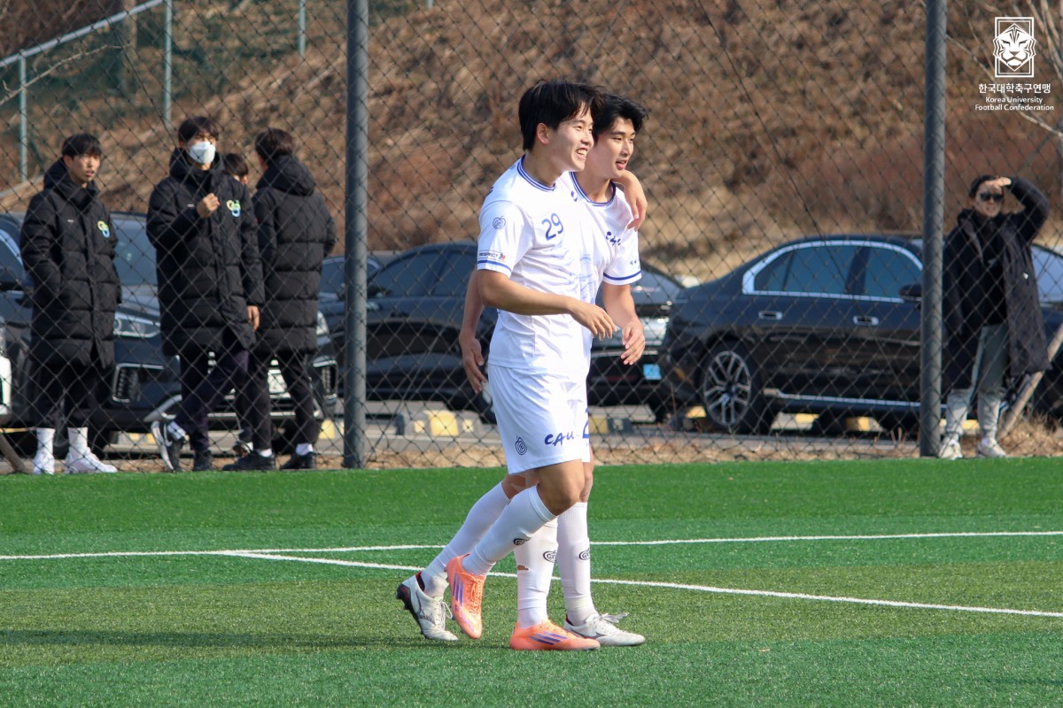 제22회 1,2학년대학축구대회 8강 김해대-중앙대 29
