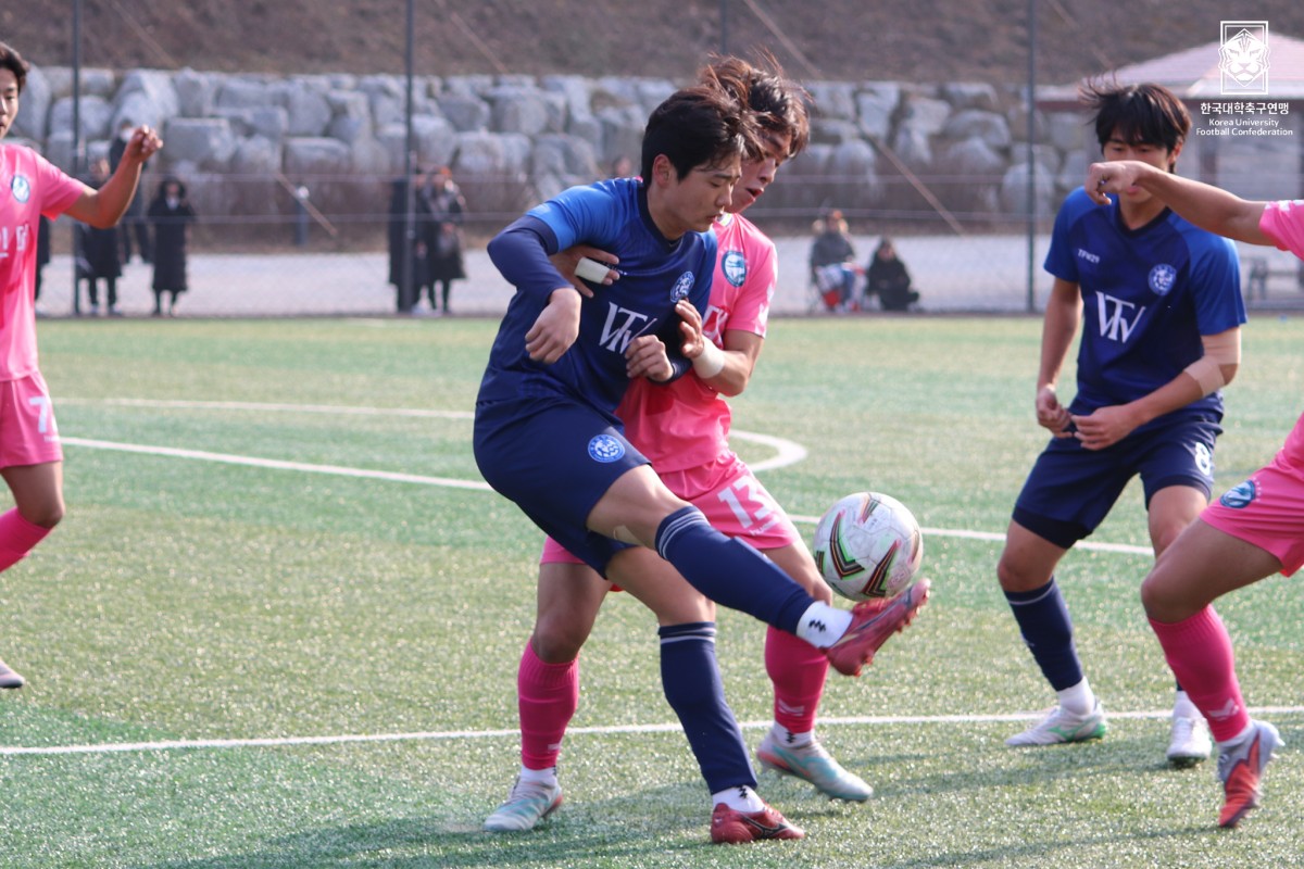 제22회 1,2학년대학축구대회 8강 동원대-용인대 17