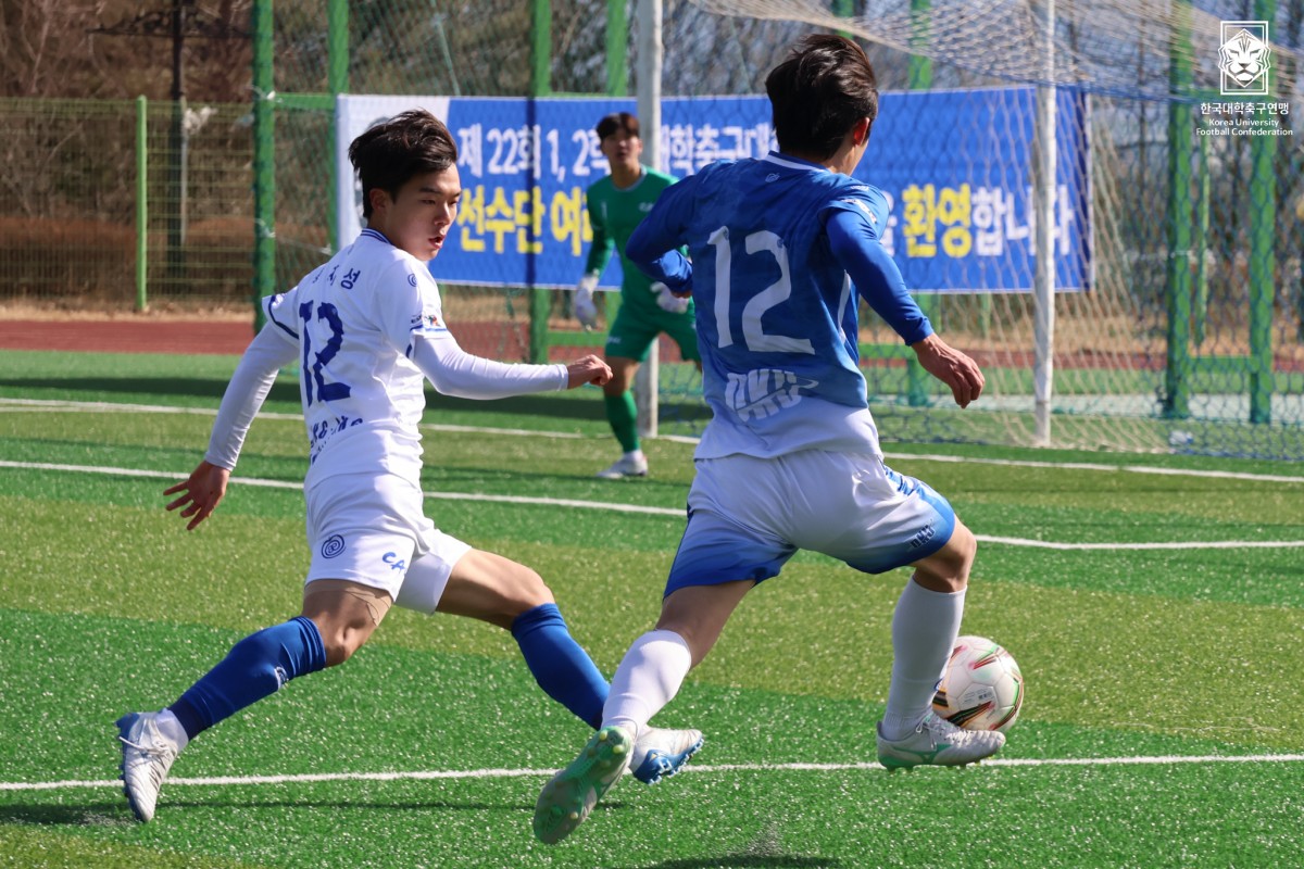 제22회 1,2학년대학축구대회 4강 단국대-중앙대 10