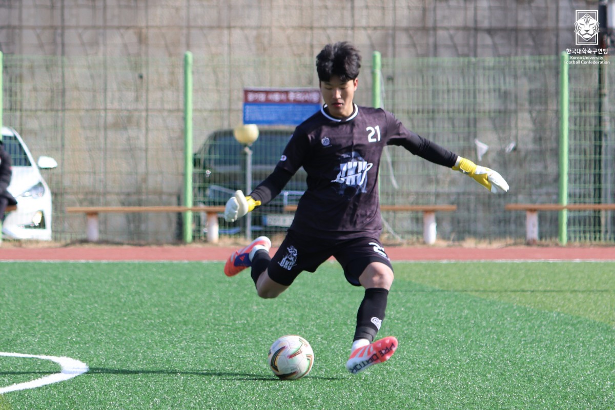제22회 1,2학년대학축구대회 4강 단국대-중앙대 13
