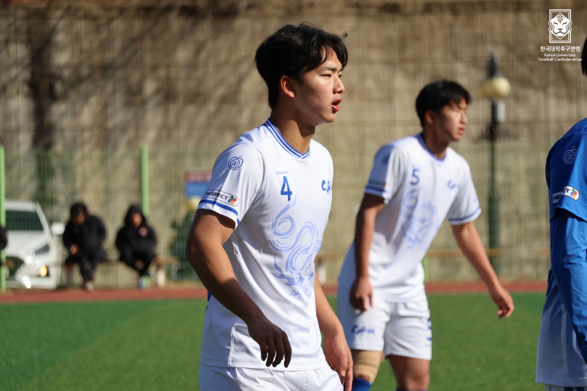 제22회 1,2학년대학축구대회 4강 단국대-중앙대 18
