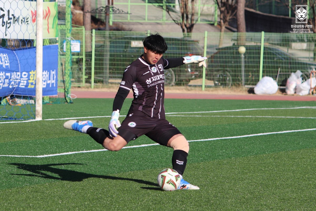제22회 1,2학년대학축구대회 4강 상지대-용인대 25