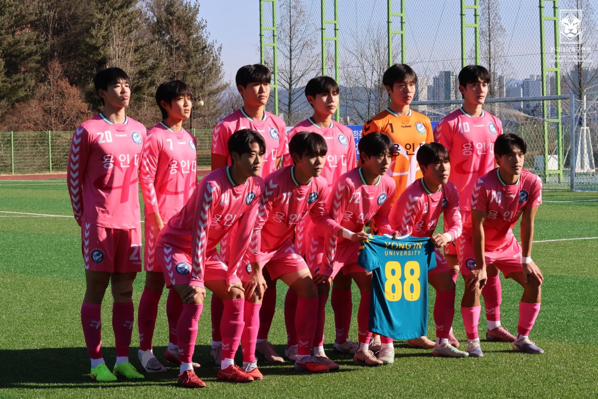 제22회 1,2학년대학축구대회 4강 상지대-용인대 27