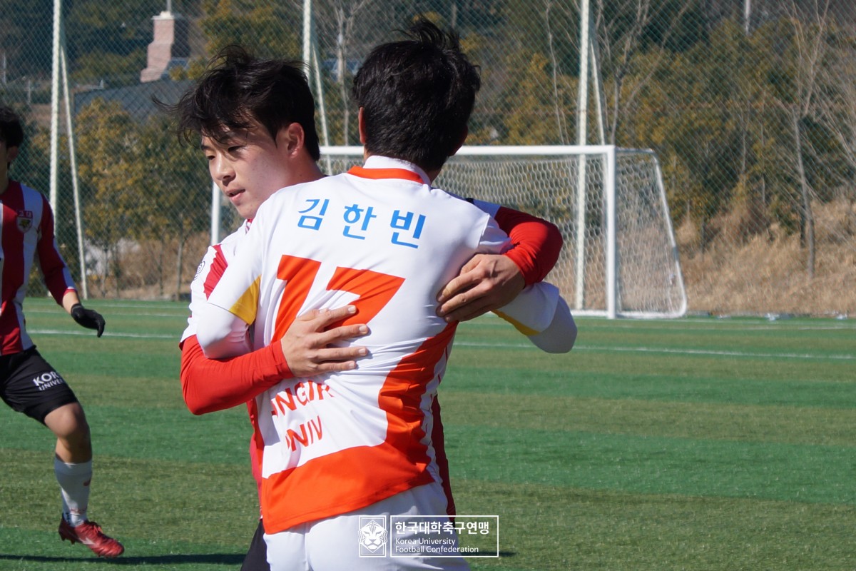 한산대첩기 제62회 춘계대학축구연맹전 예선 1일차 경기사진 9