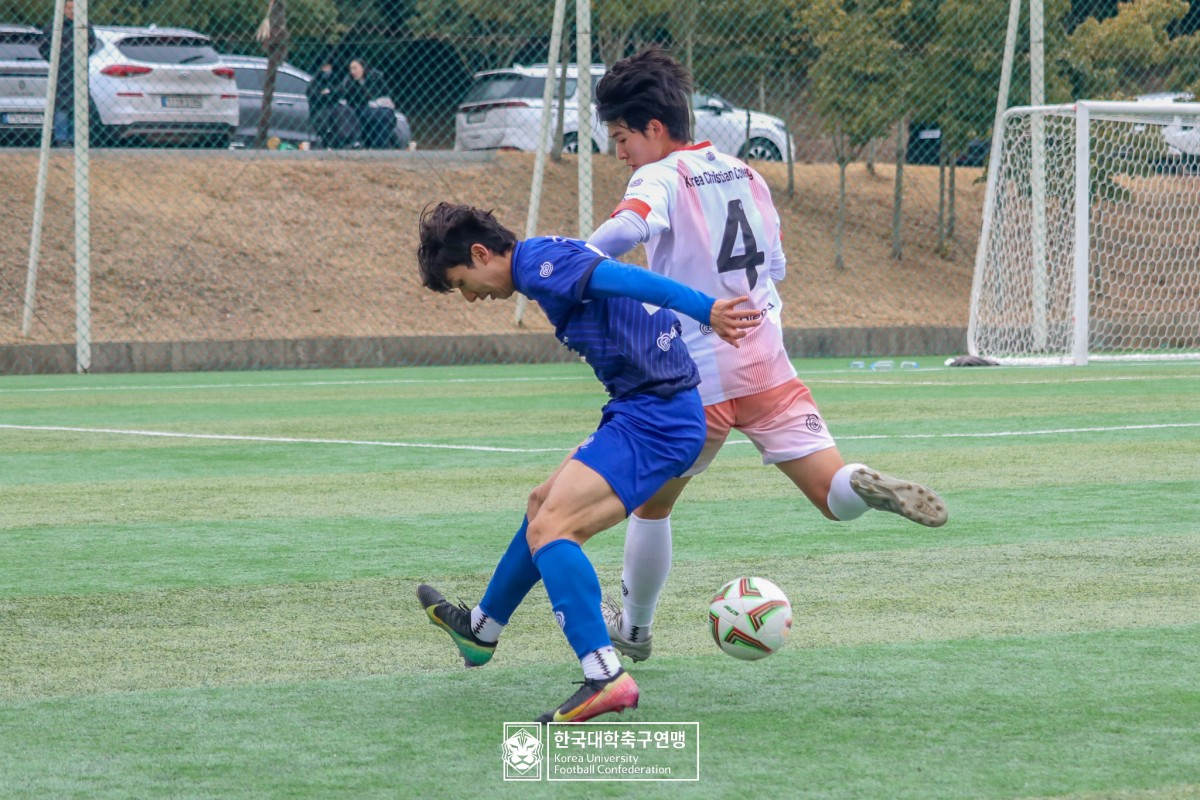 통영기 제62회 춘계대학축구연맹전 예선 1일차 경기사진 10