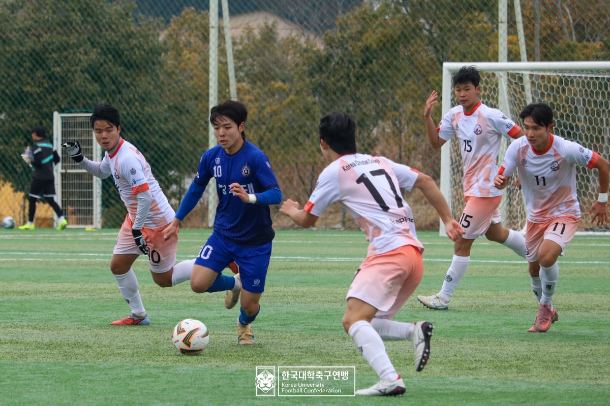 통영기 제62회 춘계대학축구연맹전 예선 1일차 경기사진 11