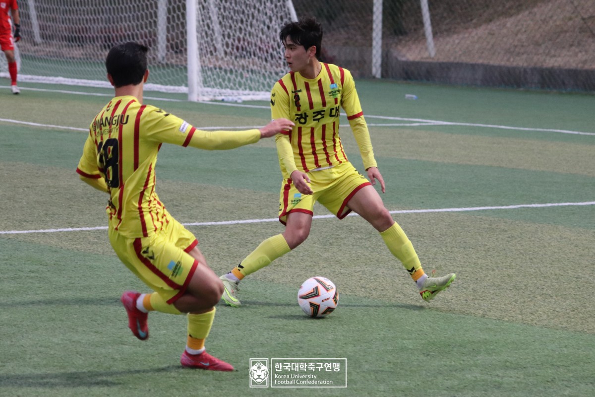 통영기 제62회 춘계대학축구연맹전 예선 1일차 경기사진 23