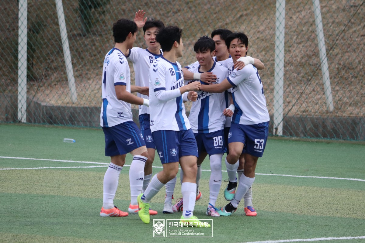 통영기 제62회 춘계대학축구연맹전 예선 1일차 경기사진 26