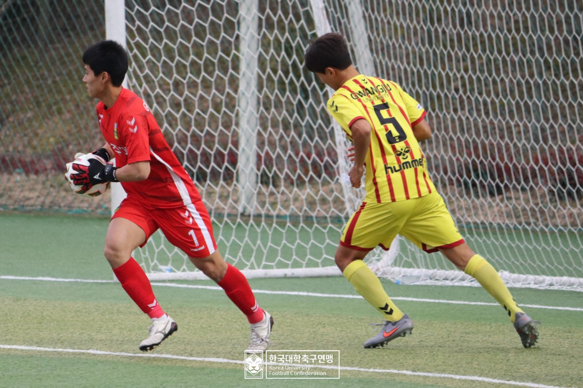 통영기 제62회 춘계대학축구연맹전 예선 1일차 경기사진 27