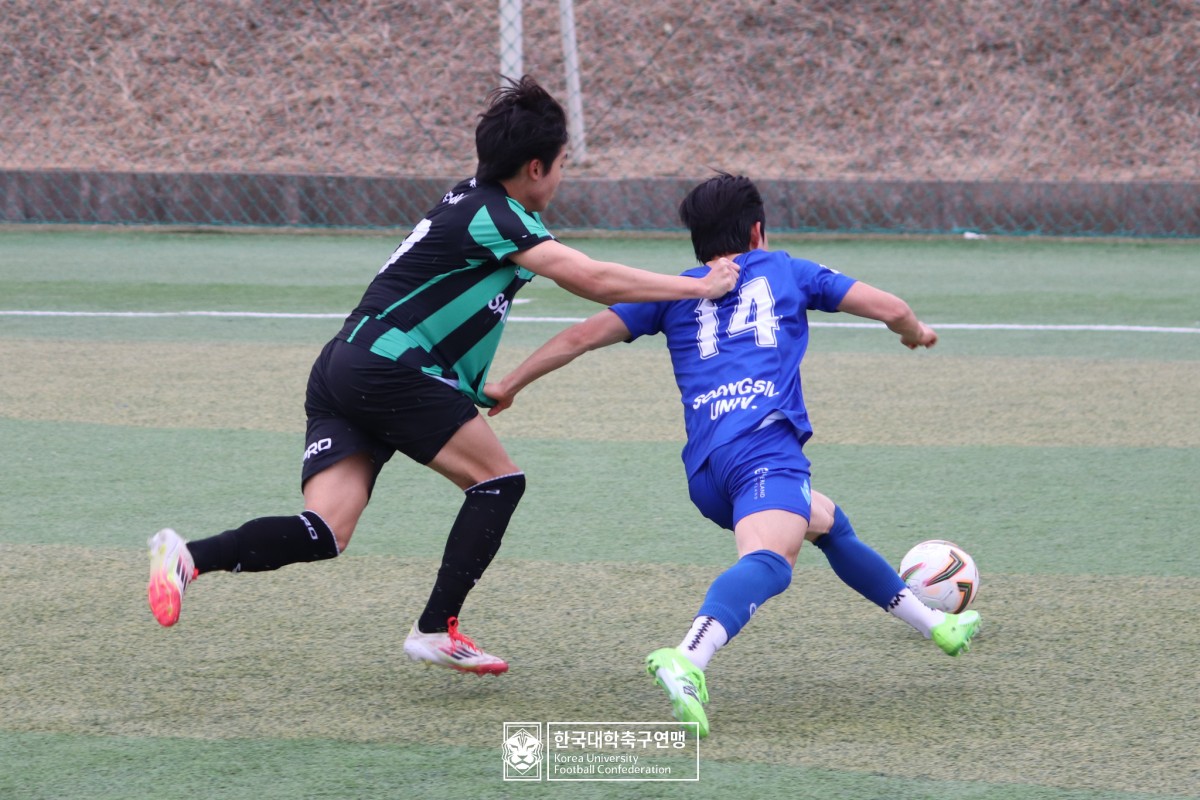 통영기 제62회 춘계대학축구연맹전 예선 1일차 경기사진 30