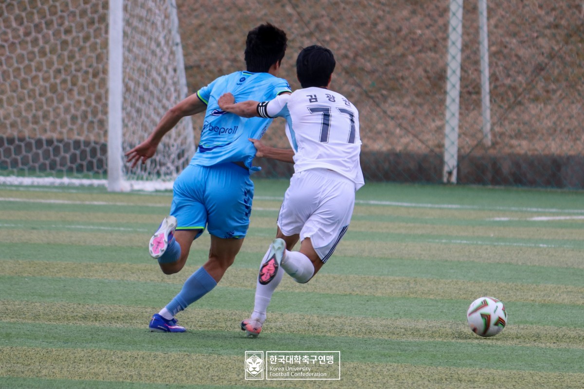 통영기 제62회 춘계대학축구연맹전 예선 1일차 경기사진 35