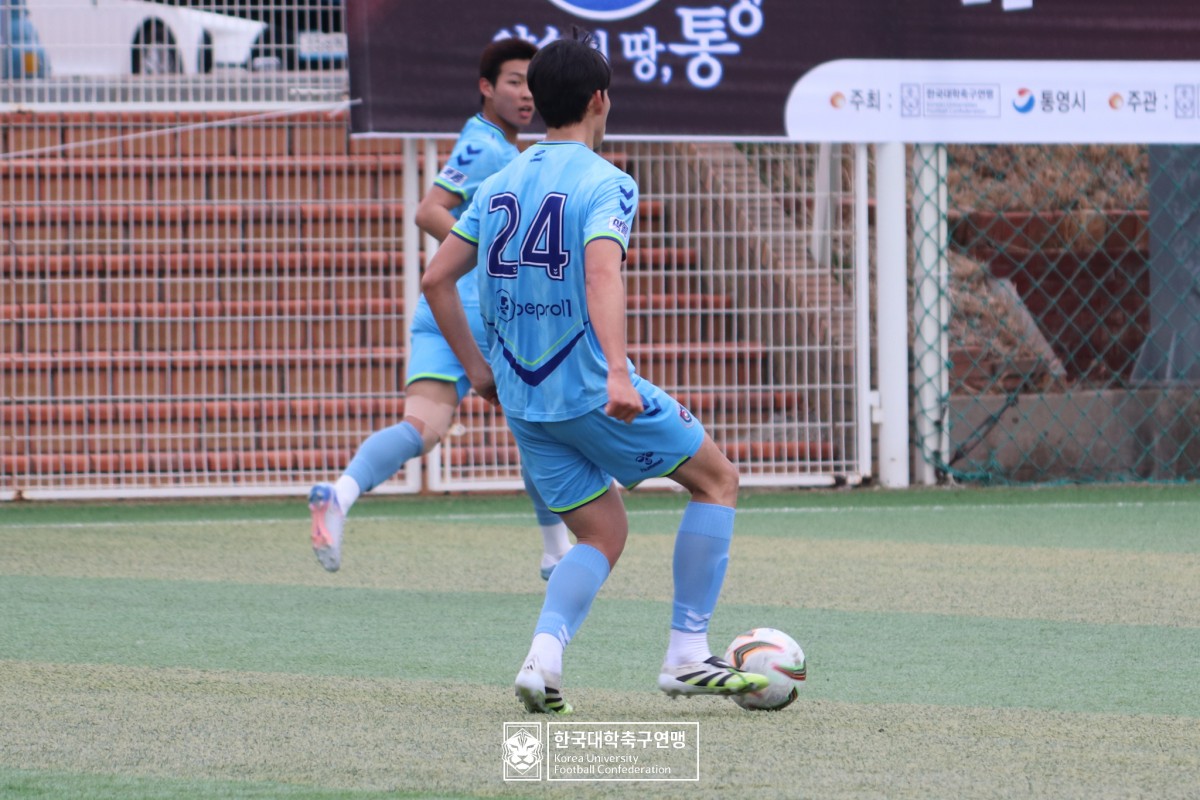 통영기 제62회 춘계대학축구연맹전 예선 1일차 경기사진 38