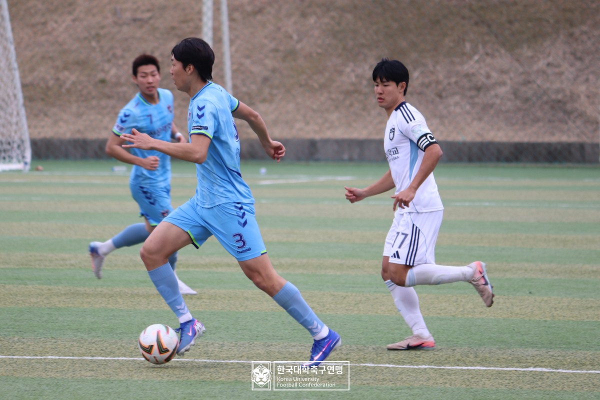 통영기 제62회 춘계대학축구연맹전 예선 1일차 경기사진 39