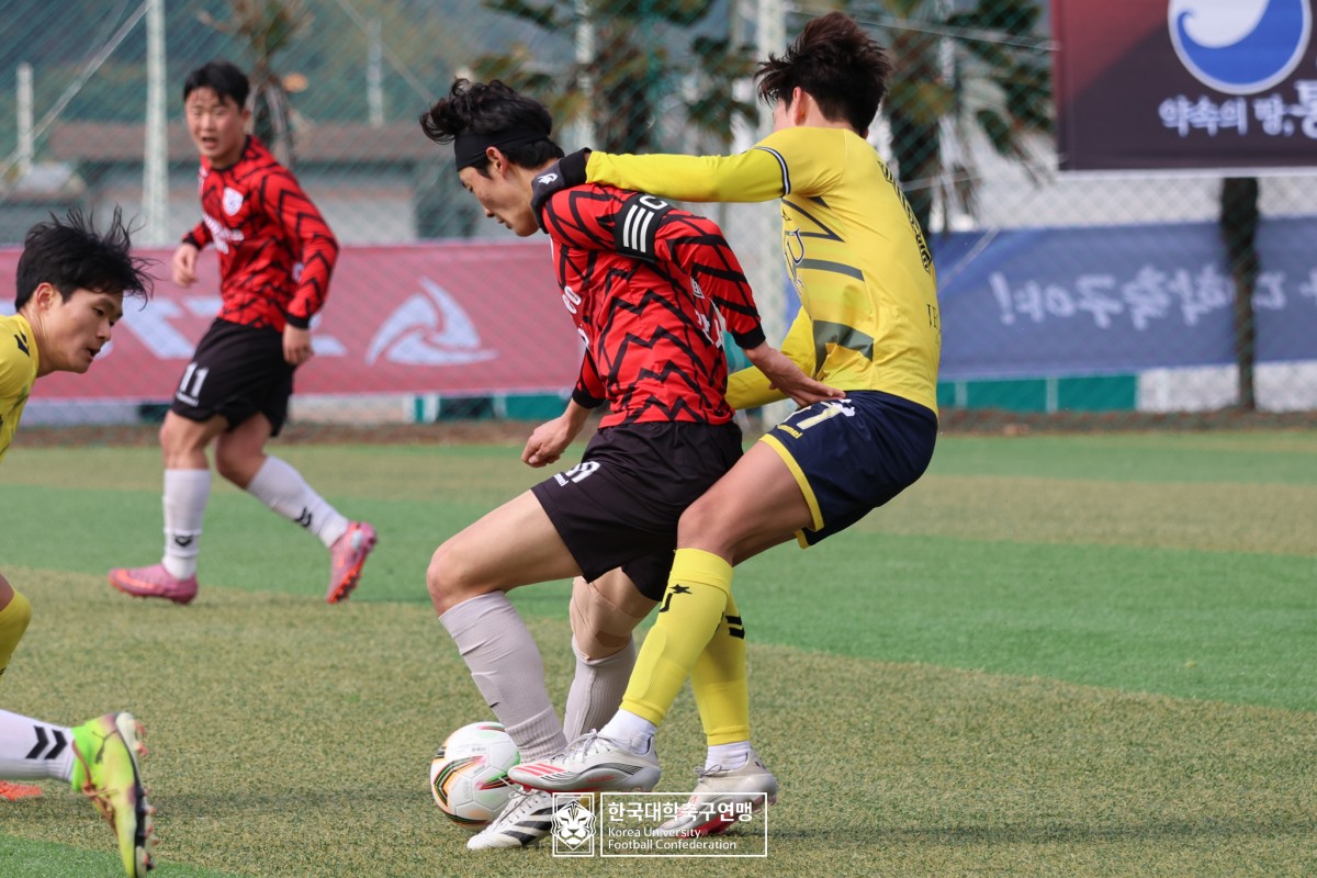 통영기 제62회 춘계대학축구연맹전 예선 1일차 경기사진 78
