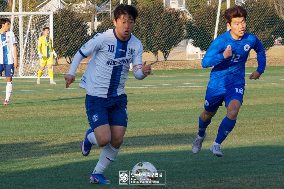 통영기 제62회 춘계대학축구연맹전 예선 2일차 경기사진 26