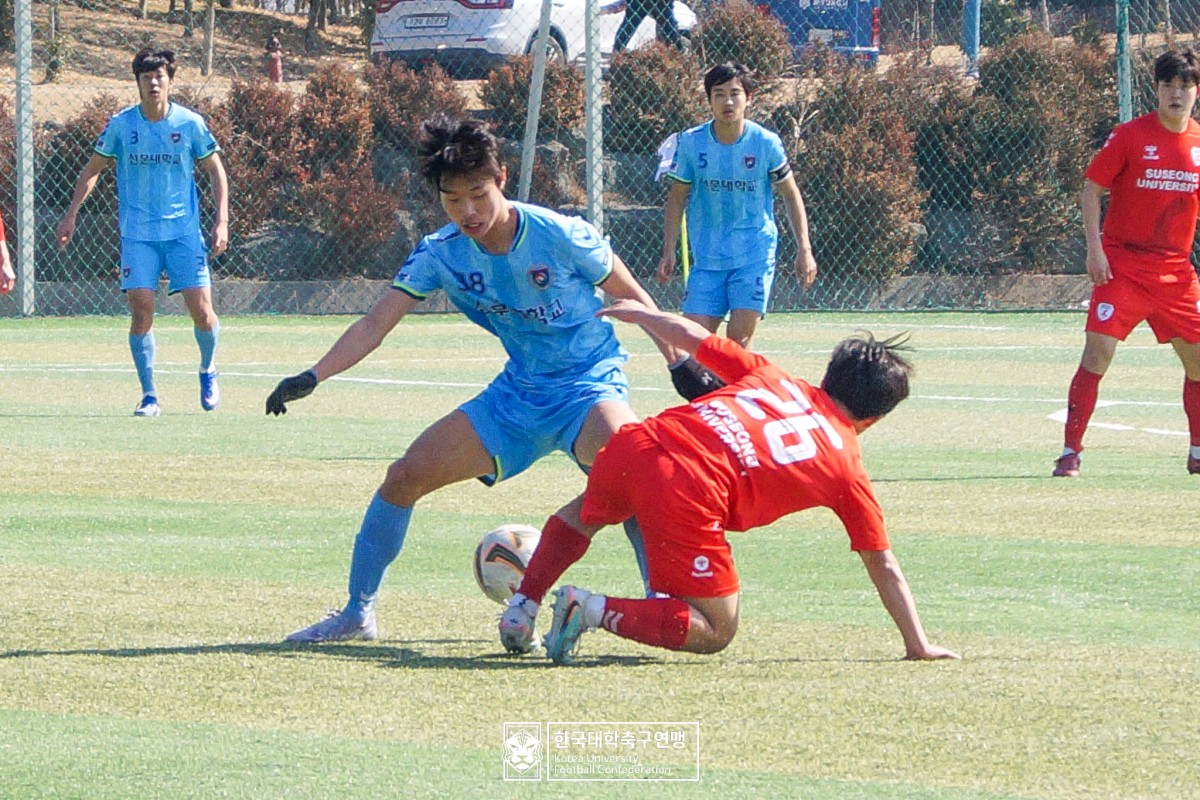 통영기 제62회 춘계대학축구연맹전 예선 2일차 경기사진 32