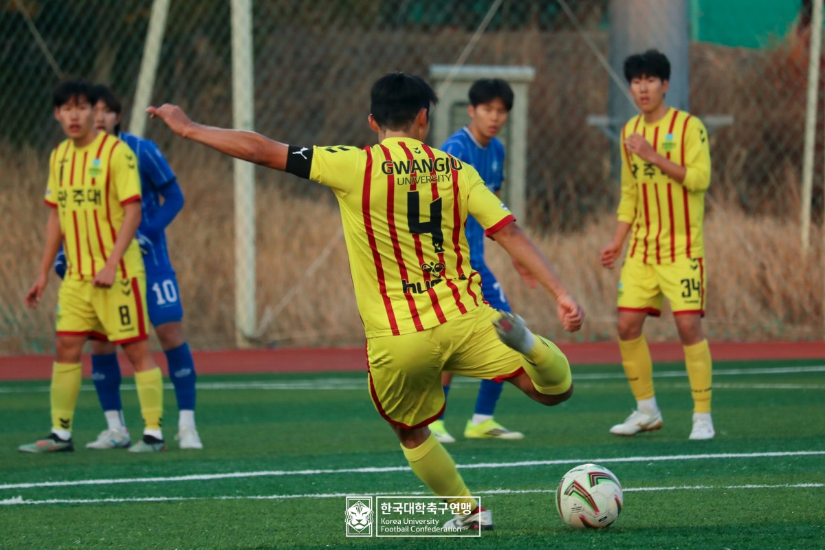 통영기 제62회 춘계대학축구연맹전 예선 2일차 경기사진 42