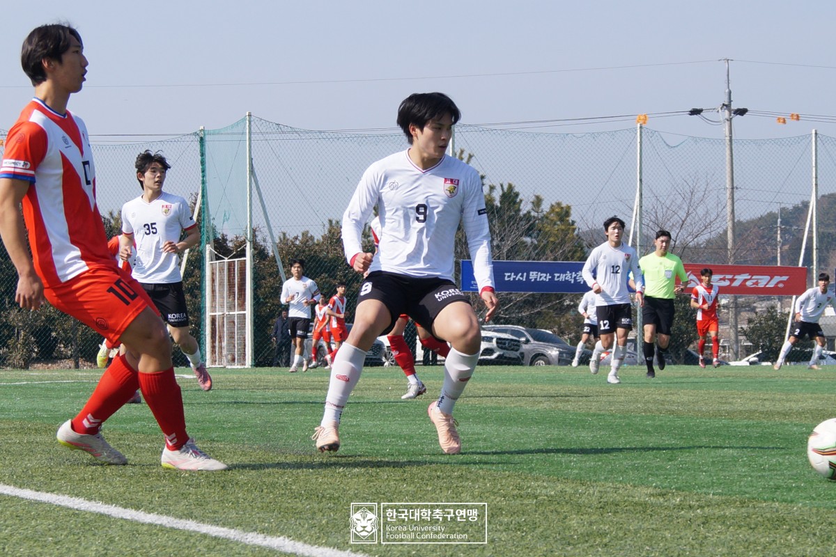 한산대첩기 제62회 춘계대학축구연맹전 예선 3일차 경기사진 9