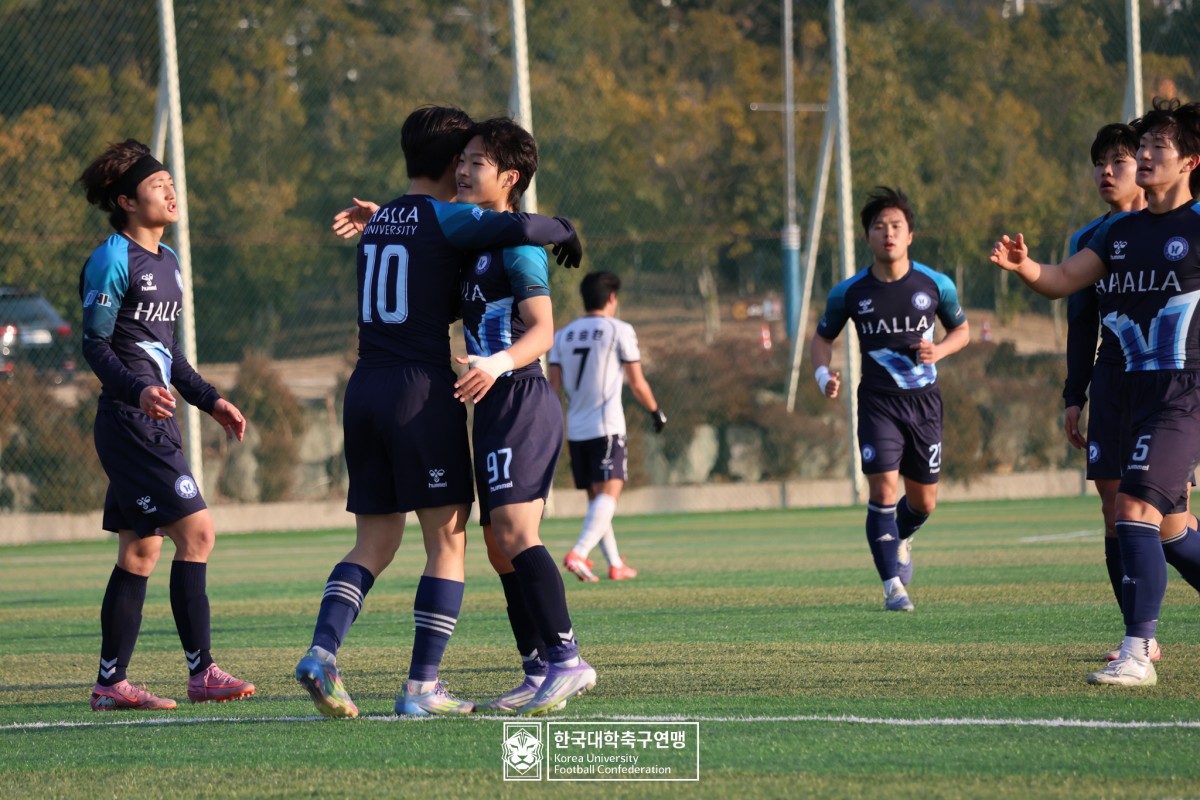 한산대첩기 제62회 춘계대학축구연맹전 예선 3일차 경기사진 21