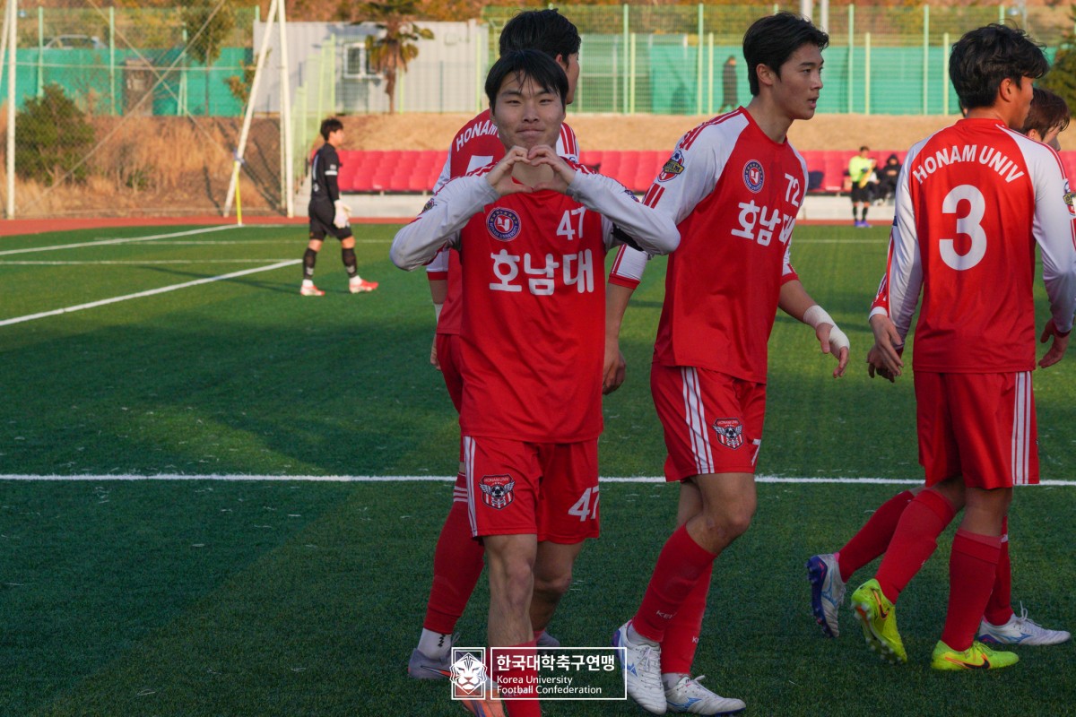한산대첩기 제62회 춘계대학축구연맹전 예선 3일차 경기사진 36