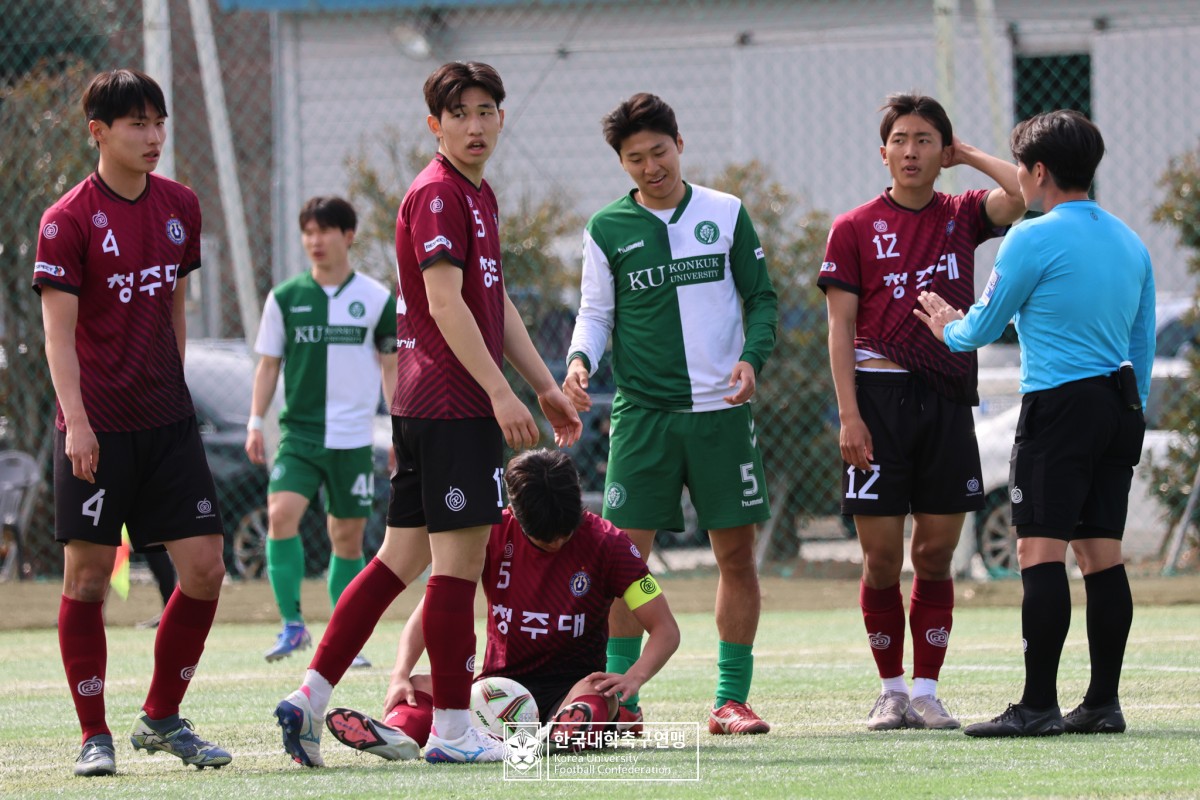 통영기 제62회 춘계대학축구연맹전 20강 경기사진 13