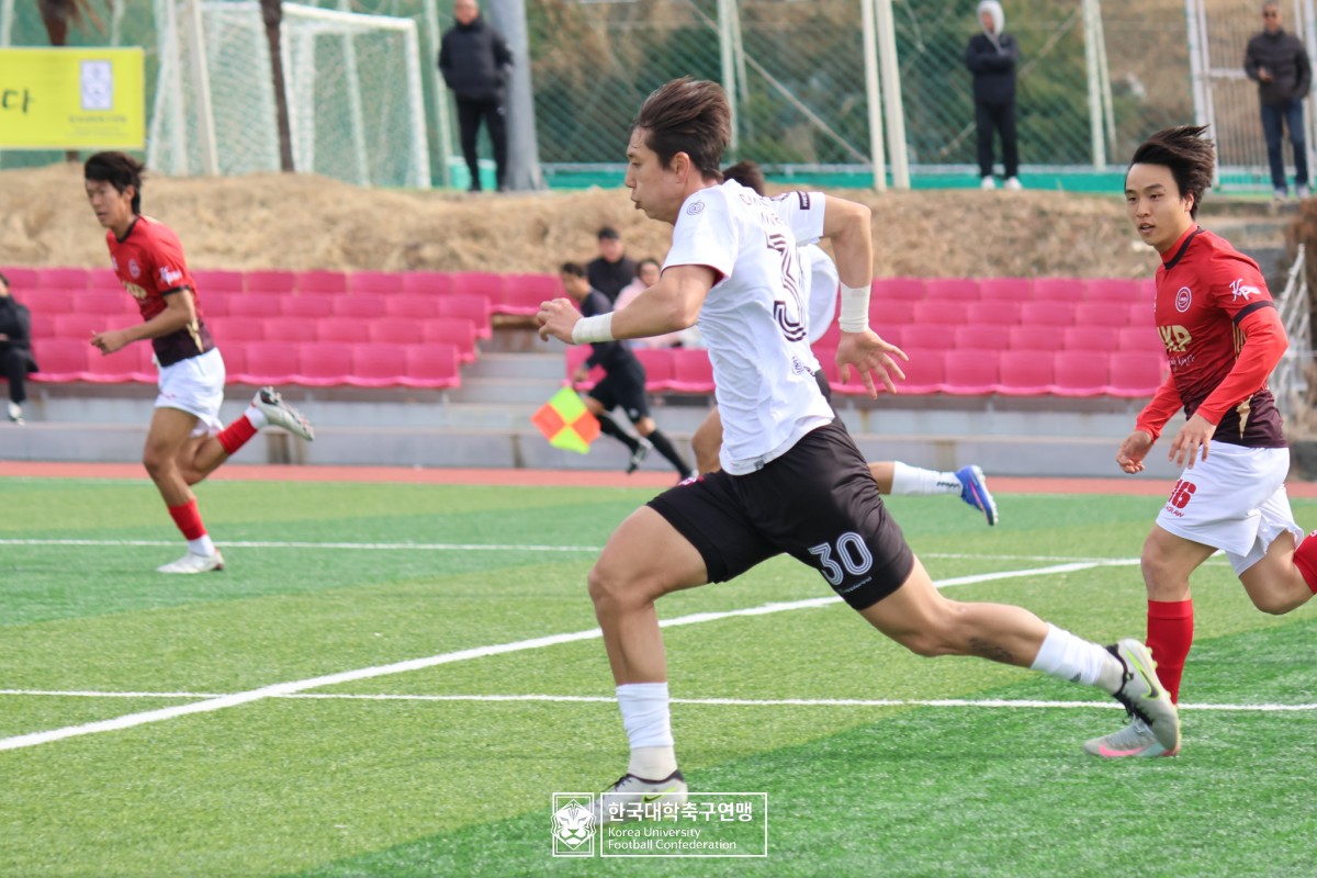 통영기 제62회 춘계대학축구연맹전 20강 경기사진 26
