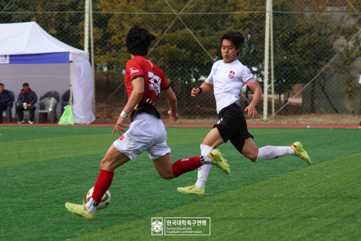 통영기 제62회 춘계대학축구연맹전 20강 경기사진 29